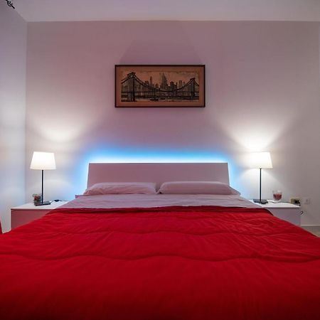 B&B A Casa Di Amici Caserta Eksteriør billede