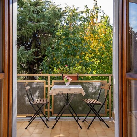 B&B A Casa Di Amici Caserta Eksteriør billede