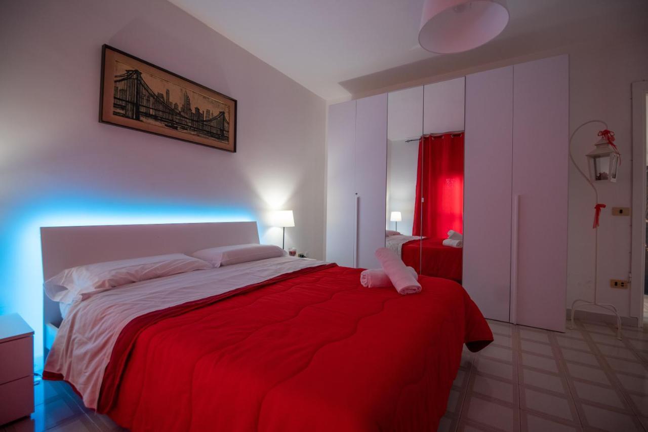 B&B A Casa Di Amici Caserta Eksteriør billede