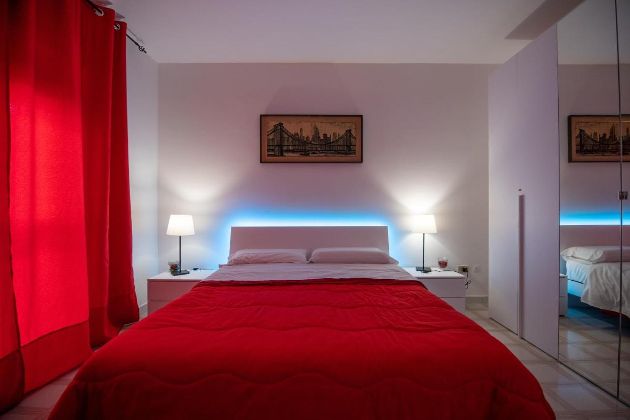 B&B A Casa Di Amici Caserta Eksteriør billede